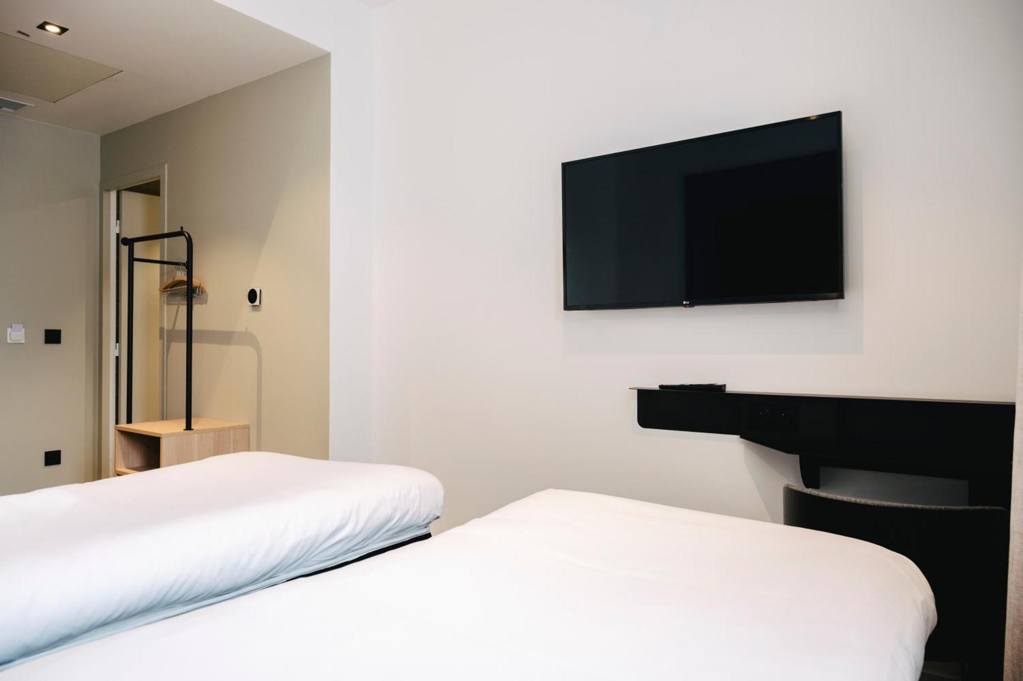 Ibis Rouen Centre Rive Droite Pasteur Hotel Exterior photo