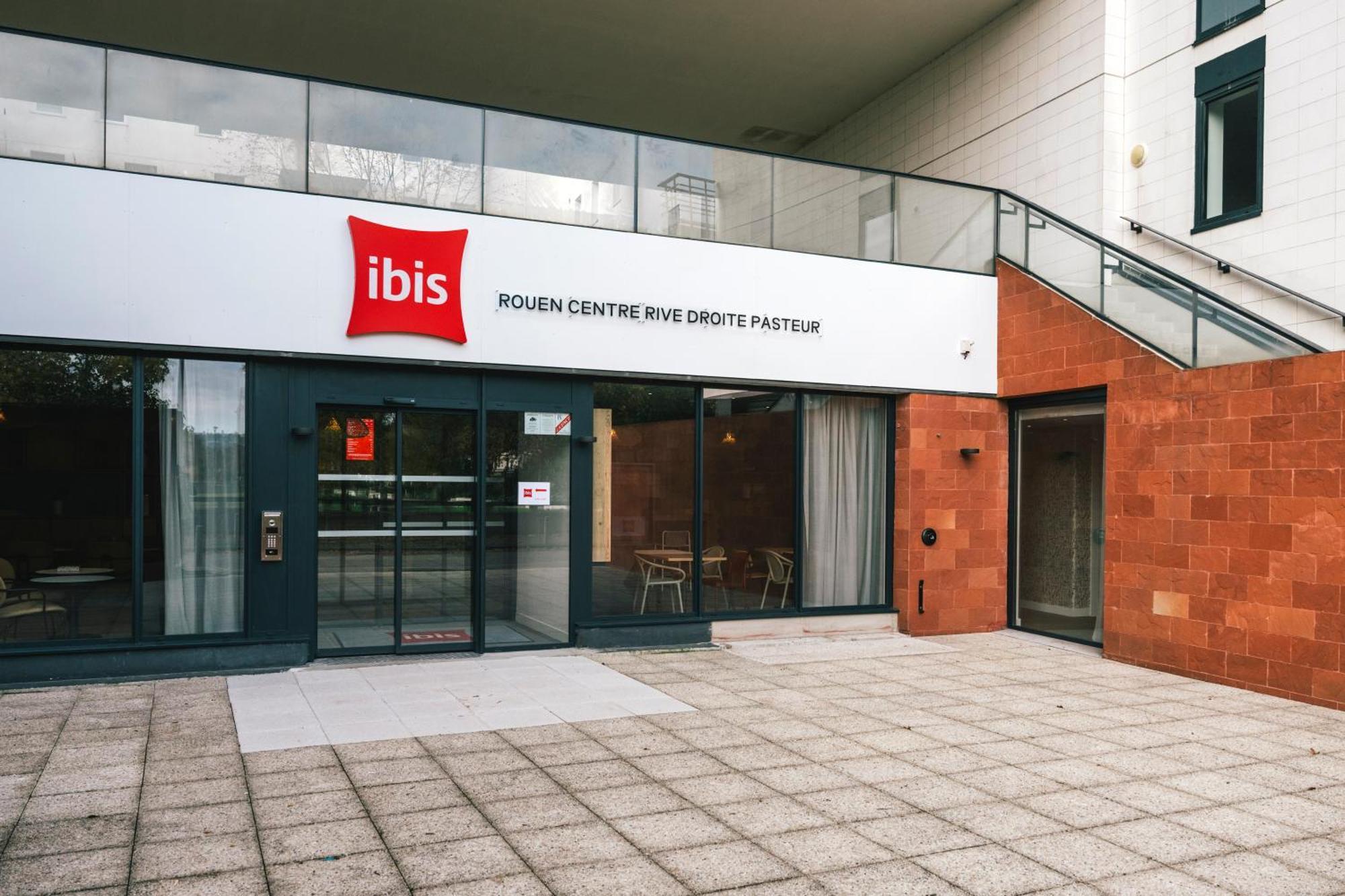 Ibis Rouen Centre Rive Droite Pasteur Hotel Exterior photo